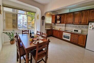 관광객 아파트 Tavira City Center 3br