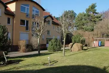 ツーリストアパートメント Waldstraße Whg 02