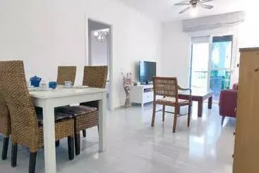 Apartaments turístics Laguna Beach   Coral Side