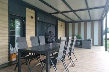 Turistihuoneistot Mobilna Hiška Pod Lipo