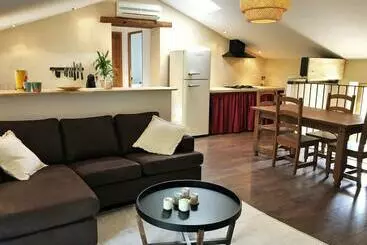 ツーリストアパートメント Coeur De Goudargues! Gîte 2 Ou 3 Pers , Extérieur, Clim