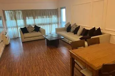 آپارتمان‌های توریست‌ها Superbe Appartement Au Centre De La Capitale