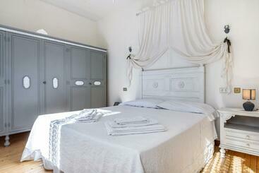 شقق خاصة سياحية Le Mongolfiere 2