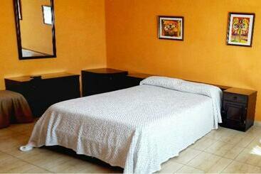 آپارتمان‌های توریست‌ها Departamento Tarija