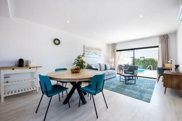 Apartamenty turystyczne Villa Drop In