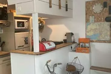 ツーリストアパートメント Location La Rochelle