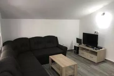 آپارتمان‌های توریست‌ها Studio Apartments Petkovic