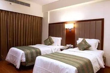 هتل Minerva Grand