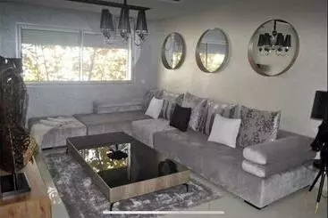 ツーリストアパートメント Luxury Apartment In Downtown Of Kenitra