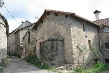 Apartamentos turísticos Maison Dans Hameau Au Calme