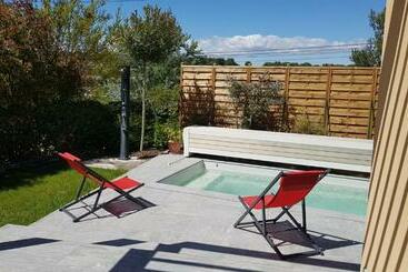 Жильё для туристов Clos Redon Villa 143 M2 Avec Piscine Privee