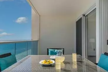 ツーリストアパートメント Condos At Encantame Towers By To