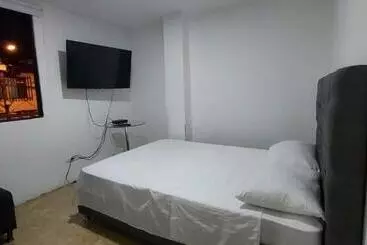Turistihuoneistot Confortable Apartaestudio En Excelente Ubicación