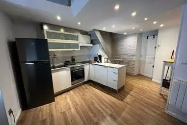Turistlejligheder Nimes Superbe Appartement Duplex Climatisée