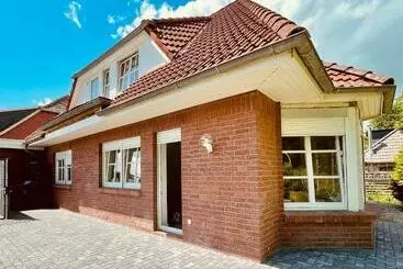 Turistihuoneistot Ferienhaus Butjadingen   Haus Ruhwarden