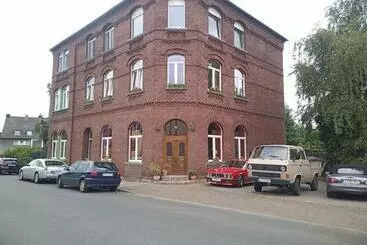 ツーリストアパートメント Apartment 58  Essen