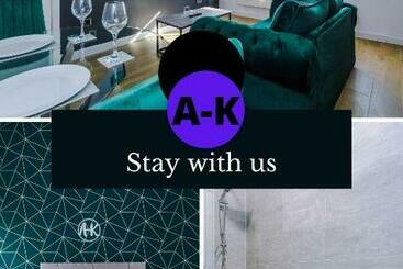 Turist apartmanları Stylish City Centre Apartment   Near Shops & Bars
