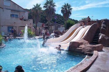 Bungalows Camping Vallée Du Paradis