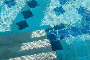 هتل Oustau Camarguen Hôtel & Spa