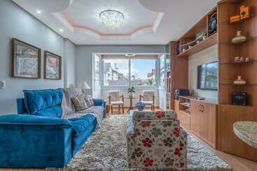 Pisos turísticos Fascino 302   Apartamento 600 Metros Rua Coberta De Gramado