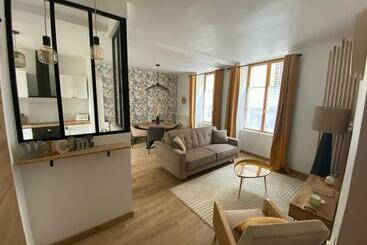 דירות לתיירים L Ilot Du Perche: Appartement Cosy Avec Jardin