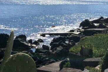 游客公寓 Camera Luna Fronte Mare Aci Trezza