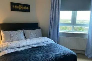 ツーリストアパートメント Hastings Apartments Extra Large Self Catering Apt Tourism Certified Free Parking Wifi