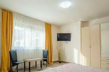 آپارتمانهای توریستها Hera S Garden