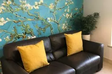 ツーリストアパートメント Stylish, Spacious 1 Bedroomed Maisonette In Otley