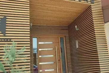 ツーリストアパートメント Appartement à Louer Ville Martil