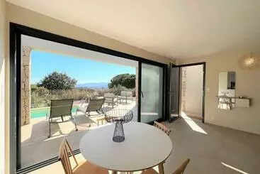 Appartamenti turistici Casa Di Bà Villa 2 Chambres Avec Piscine à 10 Minutes Des Plages