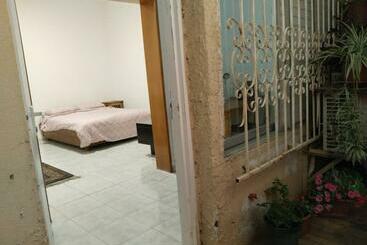 Vakantie-appartementen דירת סטודיו בכרמל הירוק