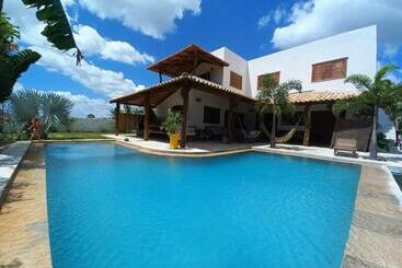 پانسیون Casa De Kite Chiquinha