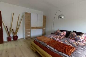 Turistihuoneistot Riccis 47m2 Bamboo Flat