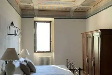 ツーリストアパートメント Sogni Nel Castello