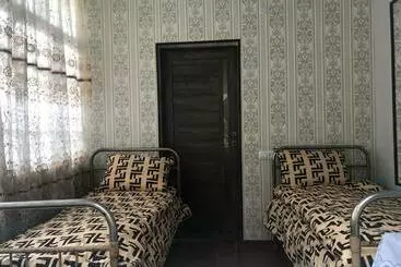 ツーリストアパートメント Dsegh Guest House