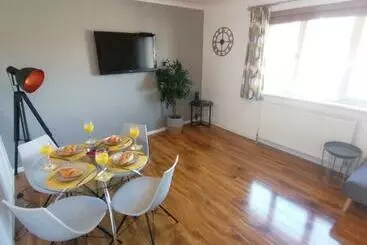 ツーリストアパートメント 1 Bed Apartment Central Hamilton Free Wifi With Great Transport Links To Glasgow