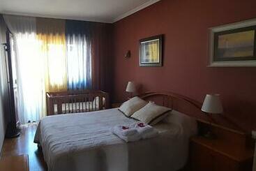 Apartamentos turísticos El Balcön De Avilés, Acogedor Con Garaje En Centro Histórico