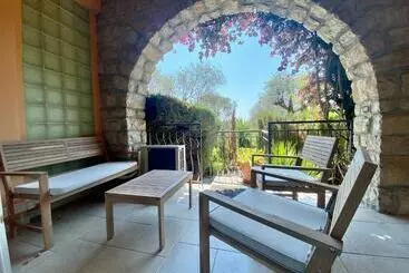 Ferienwohnungen Jardin Du Pian Calme, Proche Gare, Mer