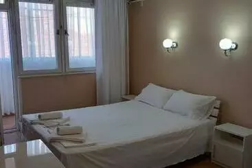 آپارتمانهای توریستها Sea Central Apartment Burgas