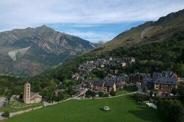 ツーリストアパートメント Apartamento Con Terraza Y Vistas Panorámicas En Taüll