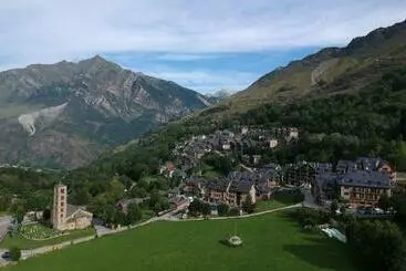 ツーリストアパートメント Apartamento Con Terraza Y Vistas Panorámicas En Taüll