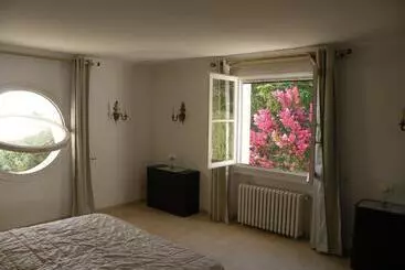 Pension Chambre Vue Feérique Panoramique Calme Piscine Xxl