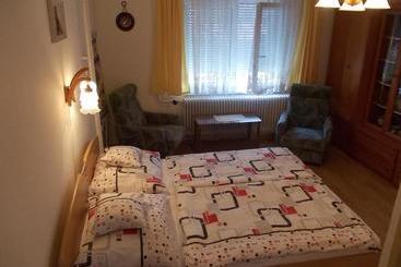 هتل Judit Vendégház