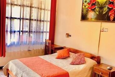 فندق Jardines Arenal