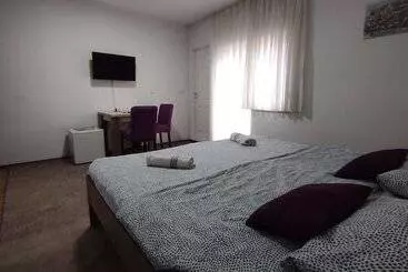 هتل Villa Anja