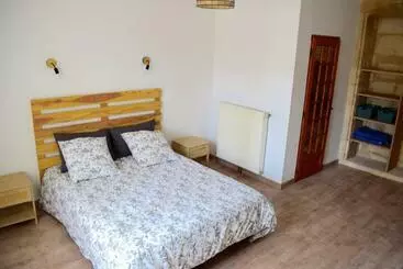 ベッドアンドブレックファースト Chambre D Hôtes Auriac Du Périgord