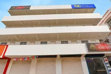 Hotel Fabexpress Ashiyana Inn