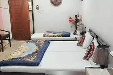 هتل Royal Residency Multan