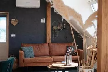 Bed and Breakfast Loft 32